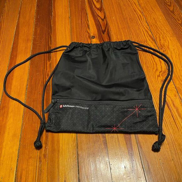 Lululemon Membership backpack drawstring black white red athletic bag workout - Picture 1 of 8